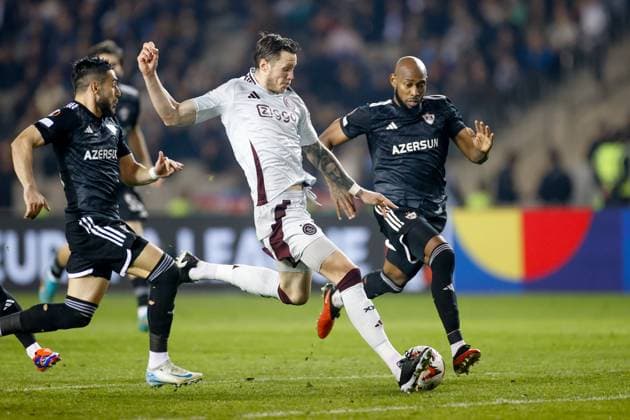 BAKOE, 24-10-2024, Tofiq Bahramov Stadium , season 2024 2025 , Europa League match between FK Qarabag and Ajax . Ajax player Wout Weghorst Qarabag - Ajax  x26553347x Copyright: