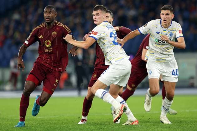 UEFA Europa League - AS Roma vs Dynamo Kiev at Olympic Stadium in Rome on 24th october 2024 Rome, Italy 24.10.2024: Evan Ndicka of Roma, Taras Mykhavko of Dynamo Kiev, Kristian Bilovar of Dynamo Kiev during the Uefa Europa League 2024-2025, day 3, football match between AS Roma vs Dynamo Kiev at Olympic Stadium in Rome. Rome Olympic italy italy Copyright: xmarcoxiacobucci