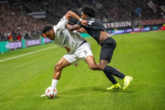 Aurele Amenda Eintracht Frankfurt Cedric Kouadio Rigas FS fighting for the ball, UEFA Europa League 2024 25 League Phase MD3, Eintracht Frankfurt v FC RFS, Deutsche Bank Park, 24 10 2024, Frankfurt am Main, Germany not used in POL SRB CRO FRA GBR NED ITA USA Defodi 747 WD1 7770 Defodi-747 not used in POL SRB CRO FRA GBR NED ITA USA