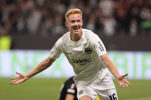 2024 10 24 UEFA Europa League phase Matchday 3 Eintracht Frankfurt Rigas FS v l , Torjubel, Goal celebration, celebrate the goal Hugo Larsson Eintracht Frankfurt DFL DFB REGULATIONS PROHIBIT ANY USE OF PHOTOGRAPHS as IMAGE SEQUENCES and or QUASI VIDEO Copyright: JoaquimxFerreira