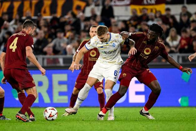 Bryan Cristante of AS Roma, Volodymyr Brazhko of Dynamo Kyiv and Kouadio Kone of AS Roma compete for the ball during the Europa League football match between AS Roma and Dynamo Kyiv at Olimpico stadium in Rome (Italy), October 24, 2024. AndreaxStaccioli