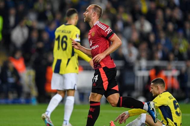 Christian Eriksen of Manchester United, ManU celebrates scoring the opening goal for their side Fenerbahce v Manchester United, UEFA Europa League, Group Stage, Football, Sukru Saracoglu Stadium, Istanbul, Turkey, 24 Oct 2024 EDITORIAL USE ONLY No use with unauthorised audio, video, data, fixture lists, club league logos or live services. Online in-match use limited to 120 images, no video emulation. No use in betting, games or single club league player publications. Copyright: xAlexxNicodim Shutterstockx 14801667bh