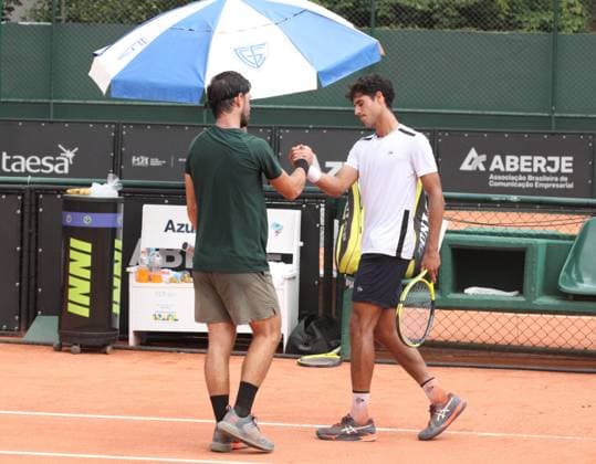 RECORD DATE NOT STATED Challenger curitiba gastao elias advances in the cup Curitiba (pr), 10 24 2024- tennis challenger tour curitiba gastao elias vallejo- portuguese tennis player gastao elias won against tennis player adolfo daniel vallejo from paraguay in a match valid for the round of 16 of the ATP, Tennis Herren challenger tour curitiba, on the court of graciosa country club in curitiba this thursday, october 24, 2024 (Foto: Edson De Souza Thenews2 imago images) SPO  Copyright: xEdsonxdexSouzax
