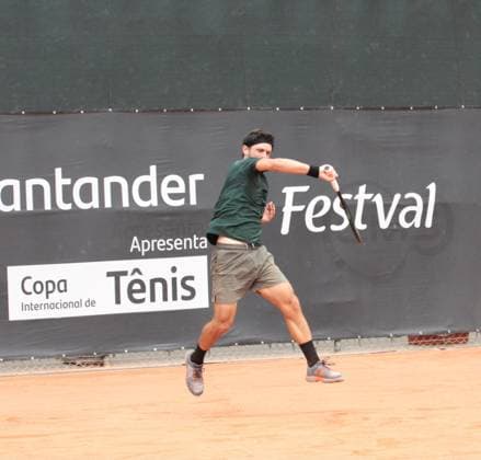 RECORD DATE NOT STATED Challenger curitiba gastao elias advances in the cup Curitiba (pr), 10 24 2024- tennis challenger tour curitiba gastao elias vallejo- portuguese tennis player gastao elias won against tennis player adolfo daniel vallejo from paraguay in a match valid for the round of 16 of the ATP, Tennis Herren challenger tour curitiba, on the court of graciosa country club in curitiba this thursday, october 24, 2024 (Foto: Edson De Souza Thenews2 imago images) SPO  Copyright: xEdsonxdexSouzax