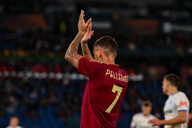 Lorenzo Pellegrini of A.S. Roma during AS Roma vs FC Dynamo Kyiv, Football Europa League match in Rome, Italy, October 24 2024  Copyright: xRaffaelexConti IPAxSportx xipa-ax xx IPA_50922702 IPA_Agency_IPA50922702