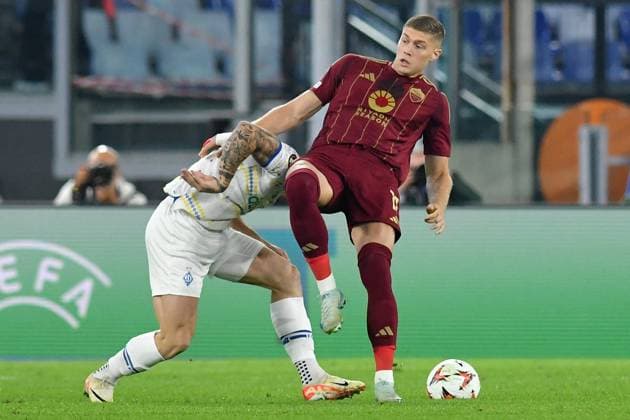 Soccer, Europa League first qualifying round , Roma v Dynamo Kiyv Artem Dovbyk of AS Roma during the Europa League first qualifying round - 3rd leg match between Roma v Dynamo Kiyv at Olympic stadium, Italy, Oct 24th, 2024. Imago-Images Emmefoto Copyright: xImago-Images Emmefotox