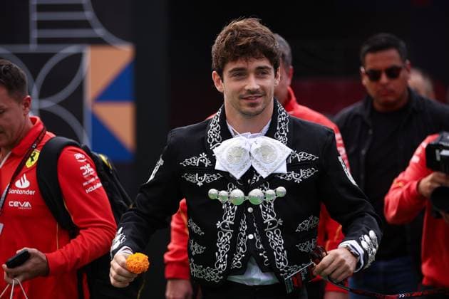 LECLERC Charles (mco), Scuderia Ferrari SF-24, portrait during the Formula 1 Gran Premio de la Ciudad de Mexico 2024, 20th round of the 2024 Formula One World Championship, WM, Weltmeisterschaft from October 25 to 27, 2024 on the Autodromo Hermanos Rodriguez, in Mexico City, Mexico - F1 - MEXICO CITY GRAND PRIX 2024 DPPI Panoramic  241024_R20_MESSICO_DP_EA025062