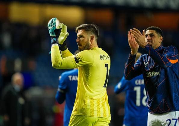 Rangers goalkeeper Jack Butland applauds the Rangers fans at full-time. Final score Rangers 4 FCSB 0. Rangers v FCSB, UEFA Europa League, Group Stage, Football, Ibrox Stadium, Glasgow, Scotland, UK, 24 Oct 2024 EDITORIAL USE ONLY No use with unauthorised audio, video, data, fixture lists, club league logos or live services. Online in-match use limited to 120 images, no video emulation. No use in betting, games or single club league player publications. Copyright: xStuartxWallace Shutterstockx 14801669eh