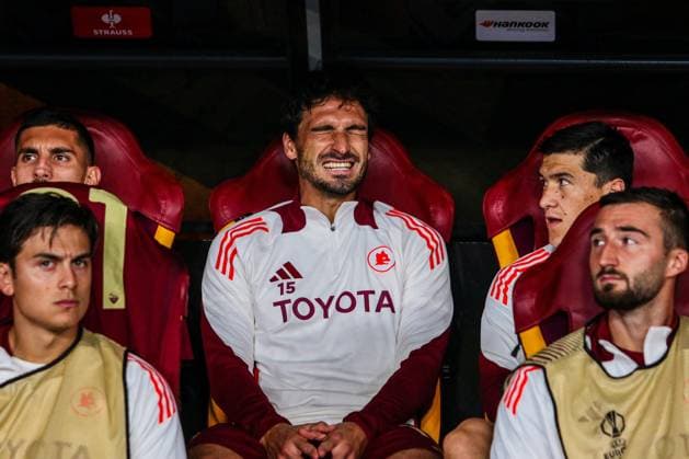 Bilder des Jahres 2024, Sport 10 Oktober Sport Themen der Woche KW43 Sport Bilder des Tages CALCIO - UEFA Europa League - AS Roma vs FC Dynamo Kyiv Mats Hummels of AS Roma during AS Roma vs FC Dynamo Kyiv, Football Europa League match in Rome, Italy, October 24 2024 Rome Italy  Copyright: xIPAxSport ABACAx