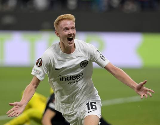 Goalscorer Hugo Larsson celebrates his goal to 1 0 photographed during the soccer Europa League match Eintracht Frankfurt vs Rigas AS on 24 10 2024 in Frankfurt DFL DFB REGULATIONS PROHIBIT ANY USE OF PHOTOGRAPHS as IMAGE SEQUENCES and or QUASI VIDEO