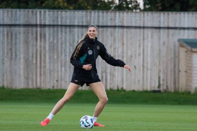 Hounslow , England 24 October 2024 Football womens national team international final training Germany In the picture Jule Brand Germany TSG Elite Training Centre Copyright: xFotostandx xFantinix