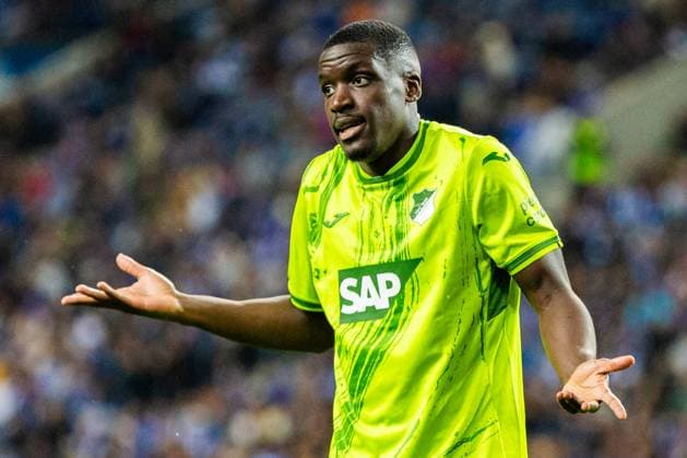 October 24, 2024, Porto, Portugal: Stanley Nsoki of TSG 1899 Hoffenheim gestures after the UEFA Europa League 2024 25 League Phase MD3 match between FC Porto and TSG 1899 Hoffenheim at Estadio do Dragao. Final score: FC Porto 2:0 TSG 1899 Hoffenheim Porto Portugal - ZUMAs197 20241024_aaa_s197_268 Copyright: xDiogoxBaptistax