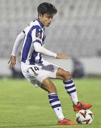 Football: UEFA Europa League Real Sociedad s Takefusa Kubo plays in a UEFA Europa League football match against Maccabi Tel Aviv in Belgrade, Serbia, on Oct. 24, 2024.  A14AA0003633106P