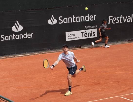 RECORD DATE NOT STATED Mateus alves advances to the quarterfinals of the ATP, Tennis Herren challenger curitiba Curitiba (pr) 10 24 2024- tennis atp challenger curitiba mateus alves karue sell- in the duel between brazilian tennis players mateus alves beat karue sell by 7 6, 3 6 and 7 5 and advanced to the quarterfinals, match played on the graciosa country club court on the afternoon of this thursday, october 24, 2024. (Foto: Edson De Souza Thenews2 imago images)  Copyright: xEdsonxdexSouzax