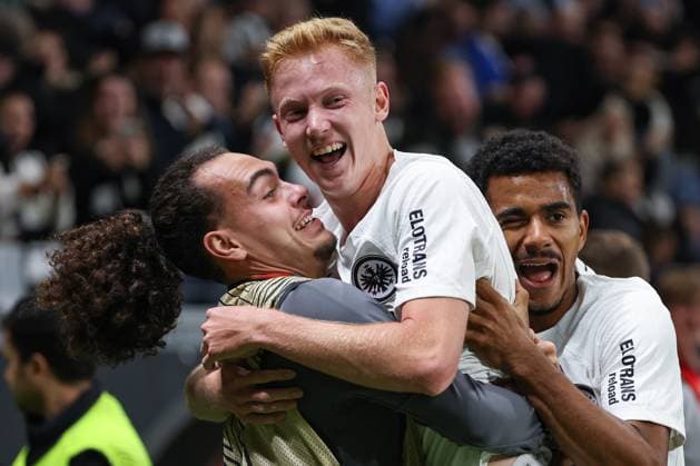 UEFA Europa League Eintracht Frankfurt Rigas FS on 24 10 2024 at Deutsche Bank Park in Frankfurt Cheers, goal celebration, goal scorer Hugo Larsson Frankfurt 16 celebrates after his goal for 1 to 0 with Arthur Theate Frankfurt 3 and Ansgar Knauff Frankfurt 36 MH