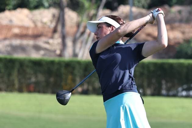 KUALA LUMPUR, - OCTOBER 25: Gabriela Ruffels of Australia play a shot during the second round of the 2024 LPGA, Golf Damen Maybank Championship held at Kuala Lumpur Golf and Country Club in Kuala Lumpur, Malaysia on October 25, 2024, (Photo by Hazrin Yeob Men Shah Icon Sportswire) GOLF: OCT 25 LPGA Maybank Championship EDITORIAL USE ONLY Icon3782410250384