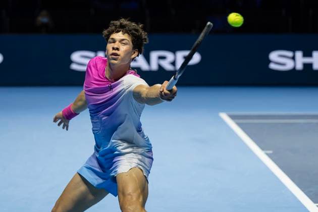 25th October 2024; St. Jakobshalle, Basel, Switzerland; ATP, Tennis Herren 500 Swiss Indoors Basel Tennis, Day 5; Ben Shelton (USA) in action against Andrey Rublev (RUS) in the quarter finals  ActionPlus12707342 DavidxEmm