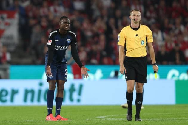 Ilyas Ansah SC Paderborn gestures, gestures during the 2 Bundesliga match between 1 FC Koeln and SC Paderborn 07, RheinEnergieStadion on October 25, 2024 in Cologne, Germany Photo by Oliver Kaelke DeFodi Images Ilyas Ansah SC Paderborn gestures during the 2 Bundesliga match between 1 FC Koeln and SC Paderborn 07 at RheinEnergieStadion on October 25, 2024 in Cologne, Germany Photo by Oliver Kaelke DeFodi Images DFL regulations prohibit any use of photographs as image sequences and or quasi video not used in POL SRB CRO FRA GBR NED ITA USA Defodi 678 2024 10 25 OK FCKSCP 1035 Defodi-678 not used in POL SRB CRO FRA GBR NED ITA USA DFL regulations prohibit any use of photographs as image sequences and or quasi-video.