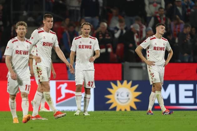 Florian Kainz 1 FC Koeln , Steffen Tigges 1 FC Koeln , Mathias Olesen 1 FC Koeln and Eric Martel 1 FC Koeln is disappointed during the 2 Bundesliga match between 1 FC Koeln and SC Paderborn 07, RheinEnergieStadion on October 25, 2024 in Cologne, Germany Photo by Oliver Kaelke DeFodi Images Florian Kainz 1 FC Koeln , Steffen Tigges 1 FC Koeln , Mathias Olesen 1 FC Koeln and Eric Martel 1 FC Koeln looks dejected during the 2 Bundesliga match between 1 FC Koeln and SC Paderborn 07 at RheinEnergieStadion on October 25, 2024 in Cologne, Germany Photo by Oliver Kaelke DeFodi Images DFL regulations prohibit any use of photographs as image sequences and or quasi video not used in POL SRB CRO FRA GBR NED ITA USA Defodi 678 2024 10 25 OK FCKSCP 2275 Defodi-678 not used in POL SRB CRO FRA GBR NED ITA USA DFL regulations prohibit any use of photographs as image sequences and or quasi-video.