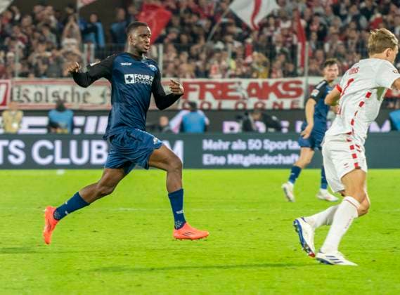 Ilyas Ansah SC Paderborn, 29 during the match against 1 FC Köln 1 FC Köln SC Paderborn, 25 10 2024, Soccer, 2 Bundesliga, RheinEnergieStadion Köln Copyright: HMBxMedia xMarcoxBader