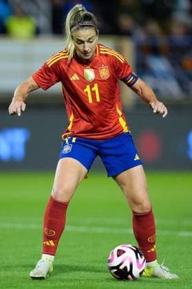 October 25, 2024, Badajoz, Almendralejo, SPAIN: Alexia Putellas of Spain in action during the International Friendly, Länderspiel, Nationalmannschaft match played between Spain and Canada at Francisco de la Hera stadium on October 25, 2024, in Badajoz, Spain. Badajoz SPAIN - ZUMAa181 20241025_zaa_a181_273 Copyright: xJoaquinxCorcherox
