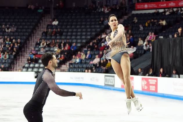 October 25, 2024, Halifax, Ns, Canada: Deanna Stellato-Dudek and Maxime Deschamps of Canada compete in the pairs short program at the Skate Canada International Figure skating, Eiskunstlauf competition in Halifax, Friday, Oct. 25, 2024. Deanna Stellato-Dudek, Maxime Deschamps  - ZUMAc35_ 20241025_zaf_c35_057 Copyright: xDarrenxCalabresex