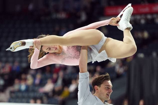 October 25, 2024, Halifax, Ns, Canada: Daria Danilova and Michel Tsiba of the Netherlands compete in the pairs short program at the Skate Canada International Figure skating, Eiskunstlauf competition in Halifax, Friday, Oct. 25, 2024. Daria Danilova, Michel Tsiba  - ZUMAc35_ 20241025_zaf_c35_050 Copyright: xDarrenxCalabresex