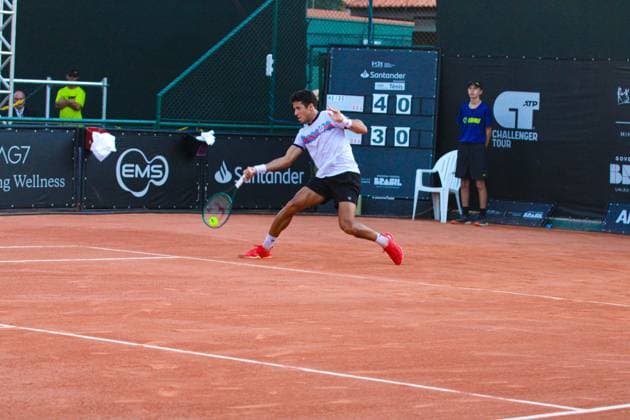 ATP, Tennis Herren challenger curitiba brazilian duel for the quarterfinals Curitiba (pr), 10 25 2024- tennis atp challenger curitiba gustavo heide mateus alves- brazilian duel for the quarterfinals at the atp challenger curitiba tennis player gustavo heide beat his compatriot mateus alves 6 3 6 7 6 2 on the graciosa country club court on the afternoon of this friday, october 25, 2024. (Foto: Edson De Souza Thenews2 imago images) SPO  Copyright: xEdsonxTeodoroxDexSouzax