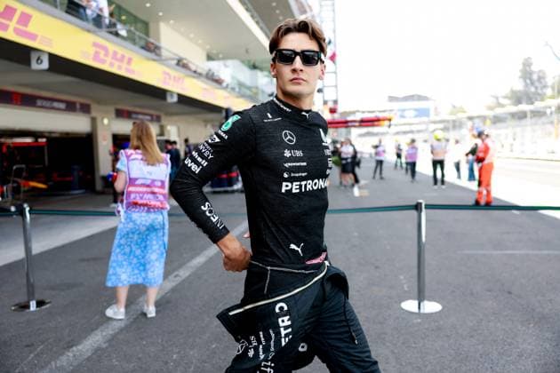 RUSSELL George (gbr), Mercedes AMG F1 Team W15, portrait during the Formula 1 Gran Premio de la Ciudad de Mexico 2024, 20th round of the 2024 Formula One World Championship, WM, Weltmeisterschaft from October 25 to 27, 2024 on the Autodromo Hermanos Rodriguez, in Mexico City, Mexico - F1 - MEXICO CITY GRAND PRIX 2024 DPPI Panoramic  241025_R19_USA_DP_F12024GP20MEX_JK594923