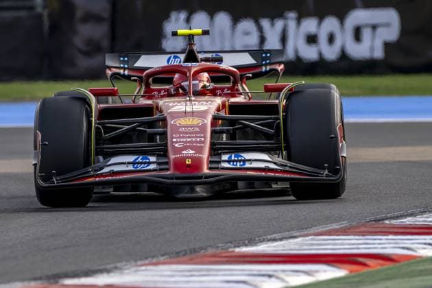 Mexico City - 25-10-2024, Autodromo Hermanos Rodriguez, Carlos Sainz at the Formula 1 Mexico Grand Prix 2024 Friday Formula 1 Mexico Grand Prix 2024 Friday  x26569291x Copyright: