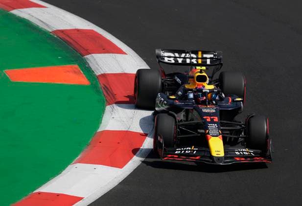 F1 Grand Prix of Mexico - Practice Red Bull driver Sergio Perez participates in practice 1 for the Mexico City Grand Prix in Mexico City, Mexico, on October 25, 2024. Mexico City Mexico City Mexico  Copyright: xGerardoxVieyrax originalFilename:vieyra-notitle241025_npe8v.jpg
