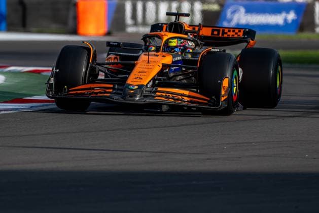 MEXICO CITY, MEXICO: Oscar Piastri, racing for the McLaren F1 team during the 2024 Formula 1 Mexico City Grand Prix at the Autodromo Hermanos Rodriguez in Mexico City, Mexico