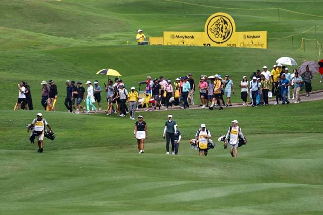 KUALA LUMPUR, - OCTOBER 26: Bianca Pagdanganan of Philippines walk with Gabriela Ruffels of Australia during the third round of the 2024 LPGA, Golf Damen Maybank Championship held at Kuala Lumpur Golf and Country Club in Kuala Lumpur, Malaysia on October 26, 2024.(Photo by Hazrin Yeob Men Shah Icon Sportswire) GOLF: OCT 26 LPGA Maybank Championship EDITORIAL USE ONLY Icon3782410264004