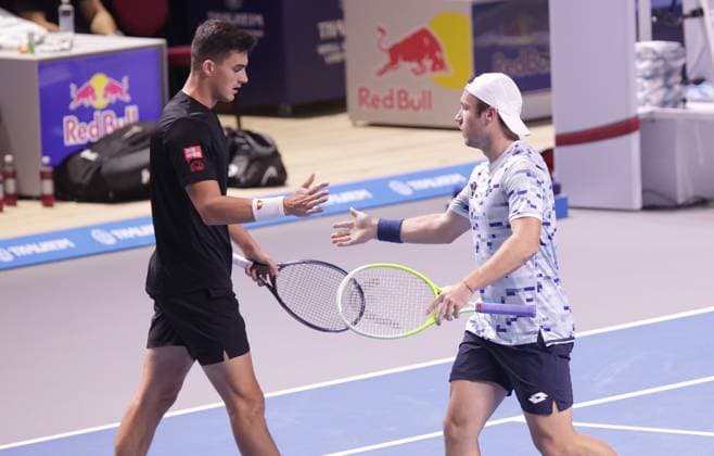 TENNIS - ATP, Tennis Herren Erste Bank Open VIENNA,AUSTRIA,26.OCT.24 - TENNIS - ATP World Tour, Erste Bank Open. Image shows Alexander Erler and Lucas Miedler (AUT).  GEPAxpictures xWalterxLuger