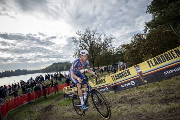 Cycling, Exact Cross, 3rd stage in Heerderstrand