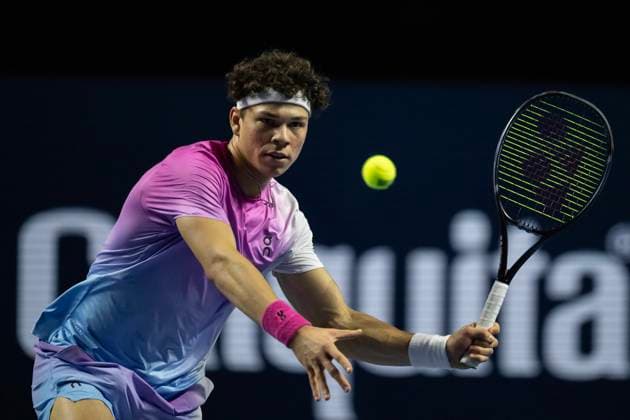26th October 2024; St. Jakobshalle, Basel, Switzerland; ATP, Tennis Herren 500 Swiss Indoors Basel Tennis, Day 6; Ben Shelton (USA) in action against Arthur Fils (FRA) in the semi finals  ActionPlus12708228 DavidxEmm