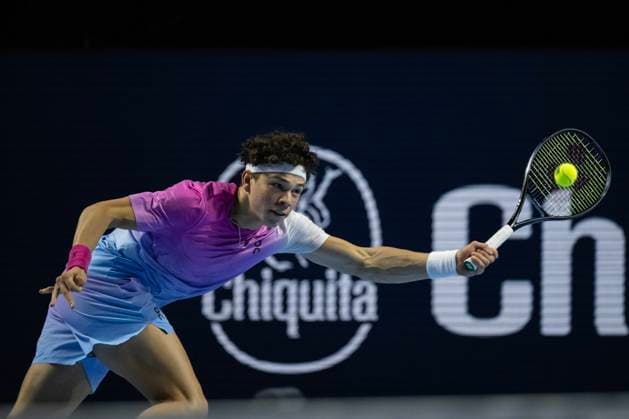 26th October 2024; St. Jakobshalle, Basel, Switzerland; ATP, Tennis Herren 500 Swiss Indoors Basel Tennis, Day 6; Ben Shelton (USA) in action against Arthur Fils (FRA) in the semi finals  ActionPlus12708230 DavidxEmm