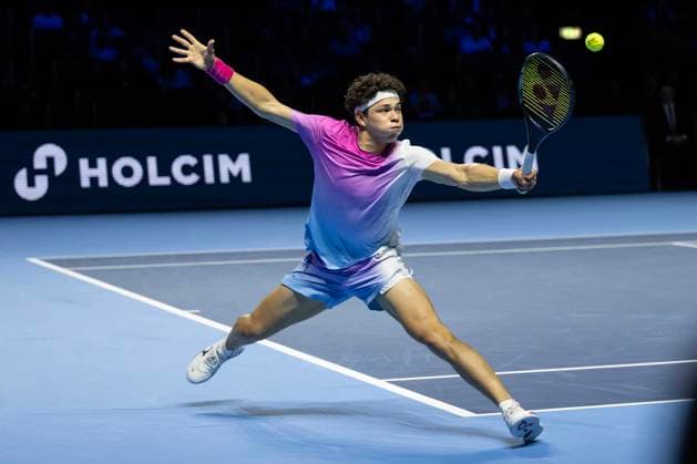 26th October 2024; St. Jakobshalle, Basel, Switzerland; ATP, Tennis Herren 500 Swiss Indoors Basel Tennis, Day 6; Ben Shelton (USA) in action against Arthur Fils (FRA) in the semi finals  ActionPlus12708237 DavidxEmm