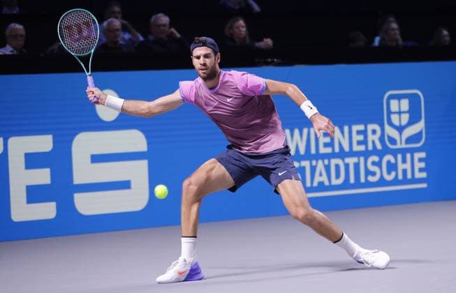 TENNIS - ATP, Tennis Herren Erste Bank Open VIENNA,AUSTRIA,26.OCT.24 - TENNIS - ATP World Tour, Erste Bank Open. Image shows Karen Khachanov (RUS).  GEPAxpictures xWalterxLuger