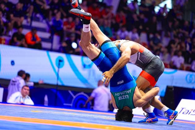Bilder des Jahres 2024, Sport 10 Oktober Sport Themen der Woche KW43 Sport Bilder des Tages U23 Wrestling World Championships 65kg FS - Ibragim Sharaputtinovich Ibragimov (AIN) df. Umidjon Jalolov (UZB) *** U23 Wrestling World Championships 65kg FS Ibragim Sharaputtinovich Ibragimov AIN df Umidjon Jalolov UZB Copyright: xUnitedxWorldxWrestlingx xKadirxCx United World Wrestling Kadir C