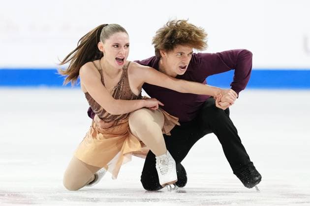 October 26, 2024, Halifax, Ns, Canada: Ice Dancers Oona Brown and Gage Brown, of the United States, compete in rhythm dance at the Skate Canada International Figure skating, Eiskunstlauf competition in Halifax on Saturday, October 26, 2024. Oona Brown, Gage Brown - ZUMAc35_ 20241026_zaf_c35_009 Copyright: xDarrenxCalabresex