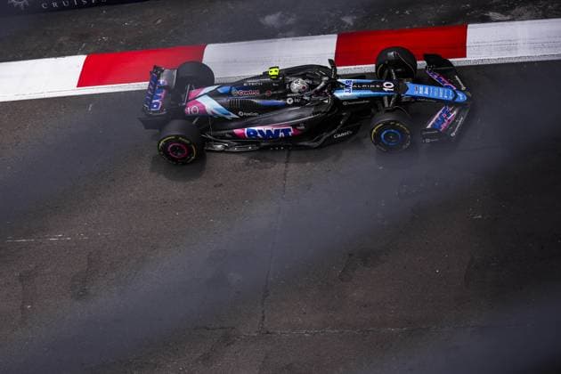 10 GASLY Pierre (fra), Alpine F1 Team A524, action during the Formula 1 Gran Premio de la Ciudad de Mexico 2024, 20th round of the 2024 Formula One World Championship, WM, Weltmeisterschaft from October 25 to 27, 2024 on the Autodromo Hermanos Rodriguez, in Mexico City, Mexico - F1 - MEXICO CITY GRAND PRIX 2024 DPPI Panoramic  241026_R20_MESSICO_EA022313