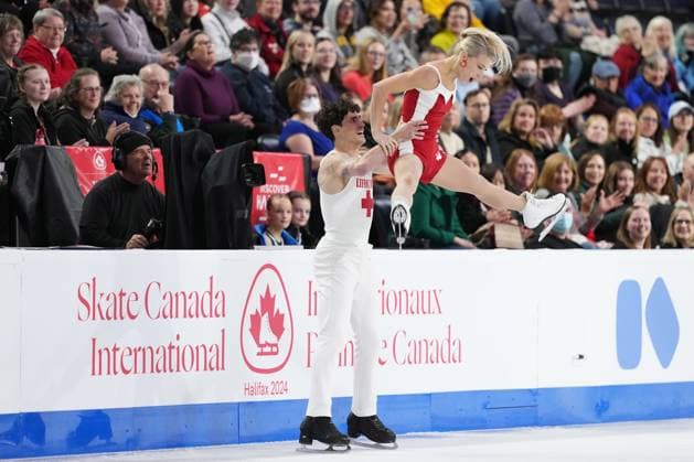 October 26, 2024, Halifax, Ns, Canada: Ice dancers Piper Gilles and Paul Poirier, of Canada, compete in rhythm dance at the Skate Canada International Figure skating, Eiskunstlauf competition in Halifax on Saturday, October 26, 2024. Piper Gilles, Paul Poirier - ZUMAc35_ 20241026_zaf_c35_022 Copyright: xDarrenxCalabresex