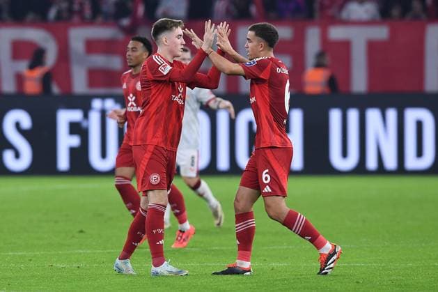 Soccer 2 Bundesliga 10 Matchday Fortuna Düsseldorf 1 FC Kaiserslautern on 26 10 2024 at Merkur Spiel Arena in Düsseldorf Goal celebration to 1 1 by Isak Bergmann Johannesson Düsseldorf DFL regulations prohibit any use of photographs as image sequences and or quasi video xRx