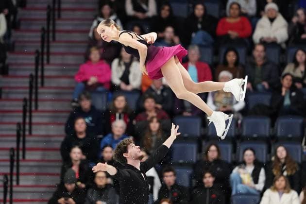 October 26, 2024, Halifax, Ns, Canada: Ioulia Chtchetinina and Michal Wozniak of Poland compete in the pairs free program at the Skate Canada International Figure skating, Eiskunstlauf competition in Halifax on Saturday, October 26, 2024. Ioulia Chtchetinina, Michal Wozniak  - ZUMAc35_ 20241026_zaf_c35_191 Copyright: xDarrenxCalabresex