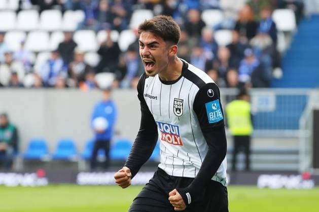 27 10 2024, xtvx, Fußball 2 Bundesliga, SV Darmstadt 98 SSV Ulm 1846 emspor, v l Goal scored, Tor zum 1 1 Aaron Keller SSV Ulm 1846 Torjubel, Goal celebration, celebrate the goal, celebrates scoring DFL DFB REGULATIONS PROHIBIT ANY USE OF PHOTOGRAPHS as IMAGE SEQUENCES and or QUASI VIDEO Darmstadt