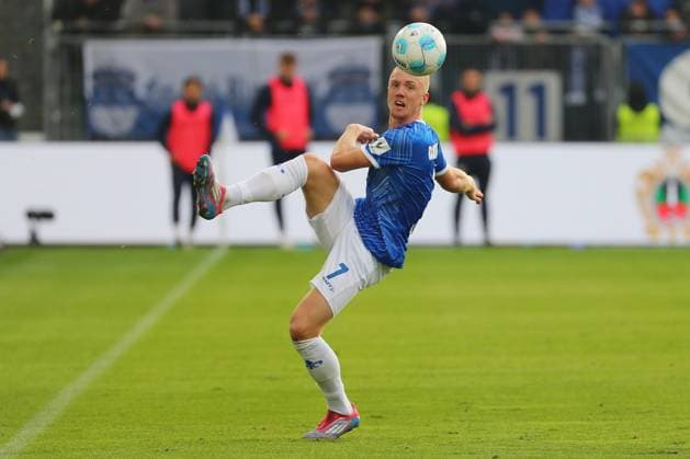 27 10 2024, xtvx, Soccer 2 Bundesliga, SV Darmstadt 98 SSV Ulm 1846 emspor, v l Isac Lidberg SV Darmstadt 98 Portrait DFL DFB REGULATIONS PROHIBIT ANY USE OF PHOTOGRAPHS as IMAGE SEQUENCES and or QUASI VIDEO Darmstadt