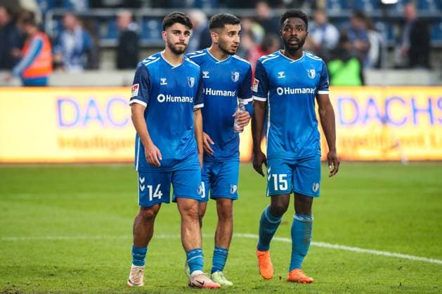 f l Abu Bekir Ömer El Zein 1 FC Magdeburg , Livan Burcu 1 FC Magdeburg,29 , Daniel Heber 1 FC Magdeburg,15 2 Soccer Bundesliga Season 2024 2025 1 FC Magdeburg vs Hannover 96 at the Avnet Arena in Magdeburg Action,Soccer,Man,Men,Germany,27 10 2024