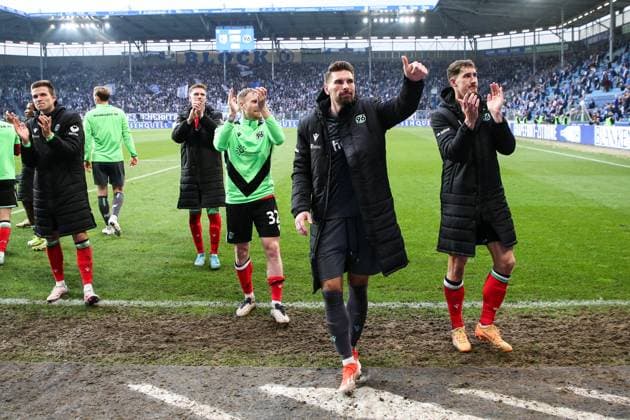 Goalkeeper Ron Robert Zieler Hannover 96,1 with Fabian Kunze Hannover 96,6 and Andreas Voglsammer Hannover 96,32 2 Soccer Bundesliga Season 2024 2025 1 FC Magdeburg vs Hannover 96 at the Avnet Arena in Magdeburg Action,Soccer,Man,Men,Germany,27 10 2024