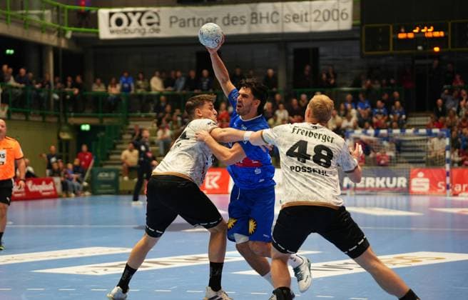 2 Handball Bundesliga, Bergischer HC vs HC Elbflorenz, 27 10 2024 Eloy Morante Maldonado Bergischer HC 33 2 Handball Bundesliga, Bergischer HC vs HC Elbflorenz, 27 10 2024,Uni Halle,Wuppertal,Germany on 27 10 24 Copyright: xBEAUTIFULxSPORTS Henrichsx